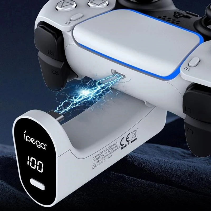 iPega PG-P5042 External Battery Pack showing precise Type-C port alignment for mounting onto a PS5 DualSense controller - Lebtech Store.
